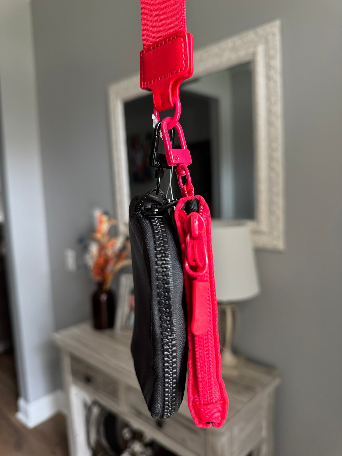 Red/Black Lulu Mac Wristlet