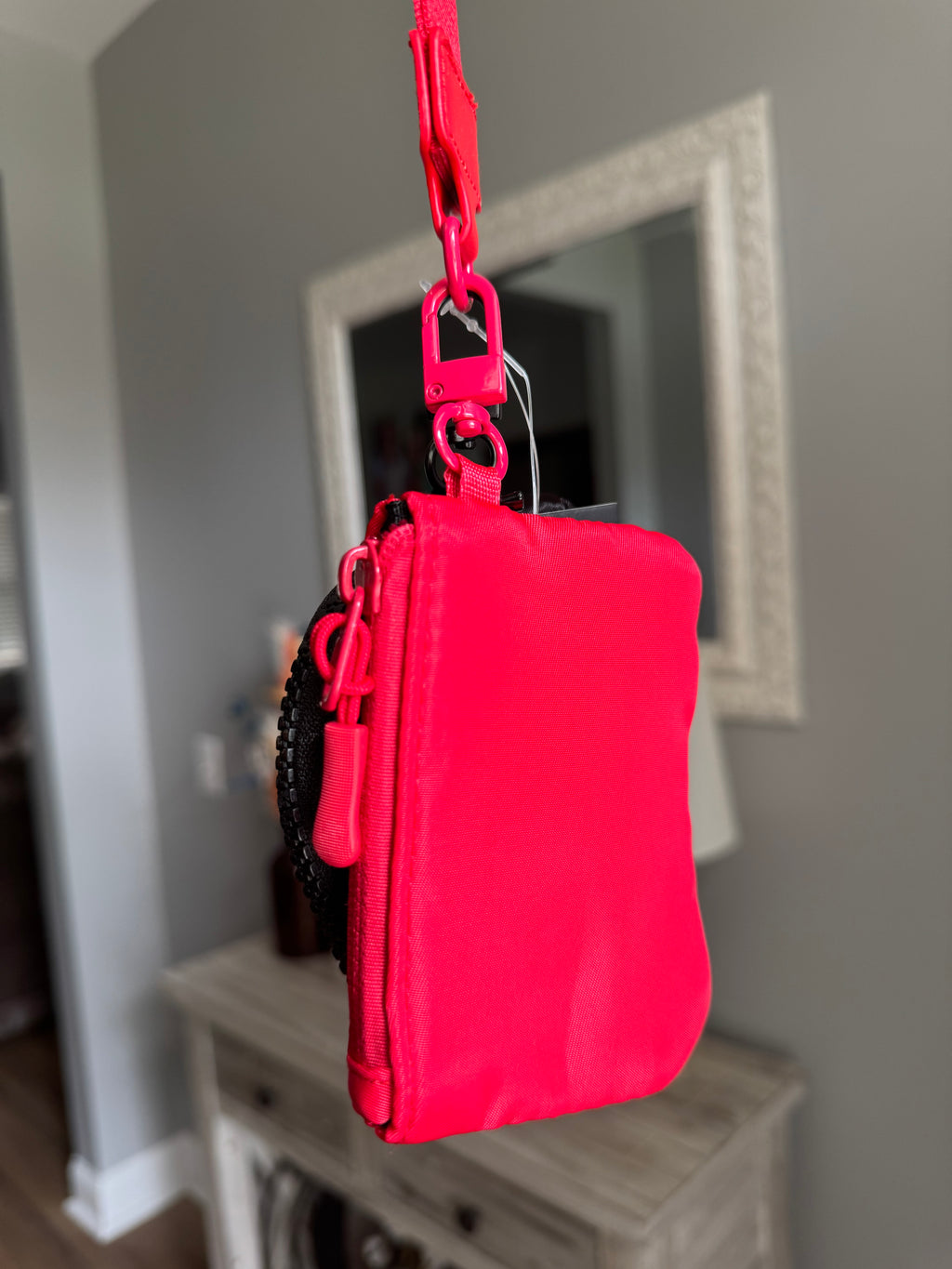 Red/Black Lulu Mac Wristlet