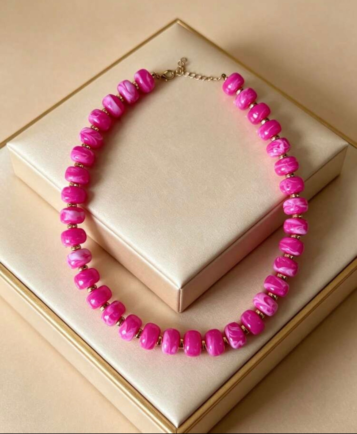 Magnolia Kiss Necklace
